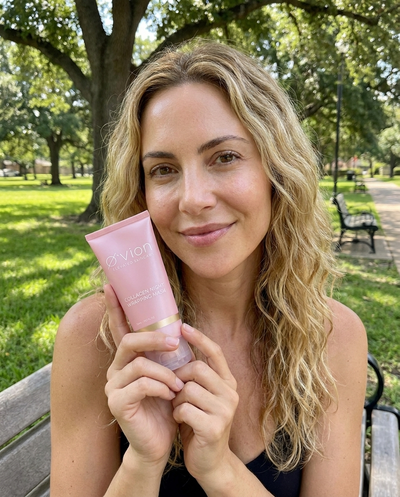 Emily R., 41